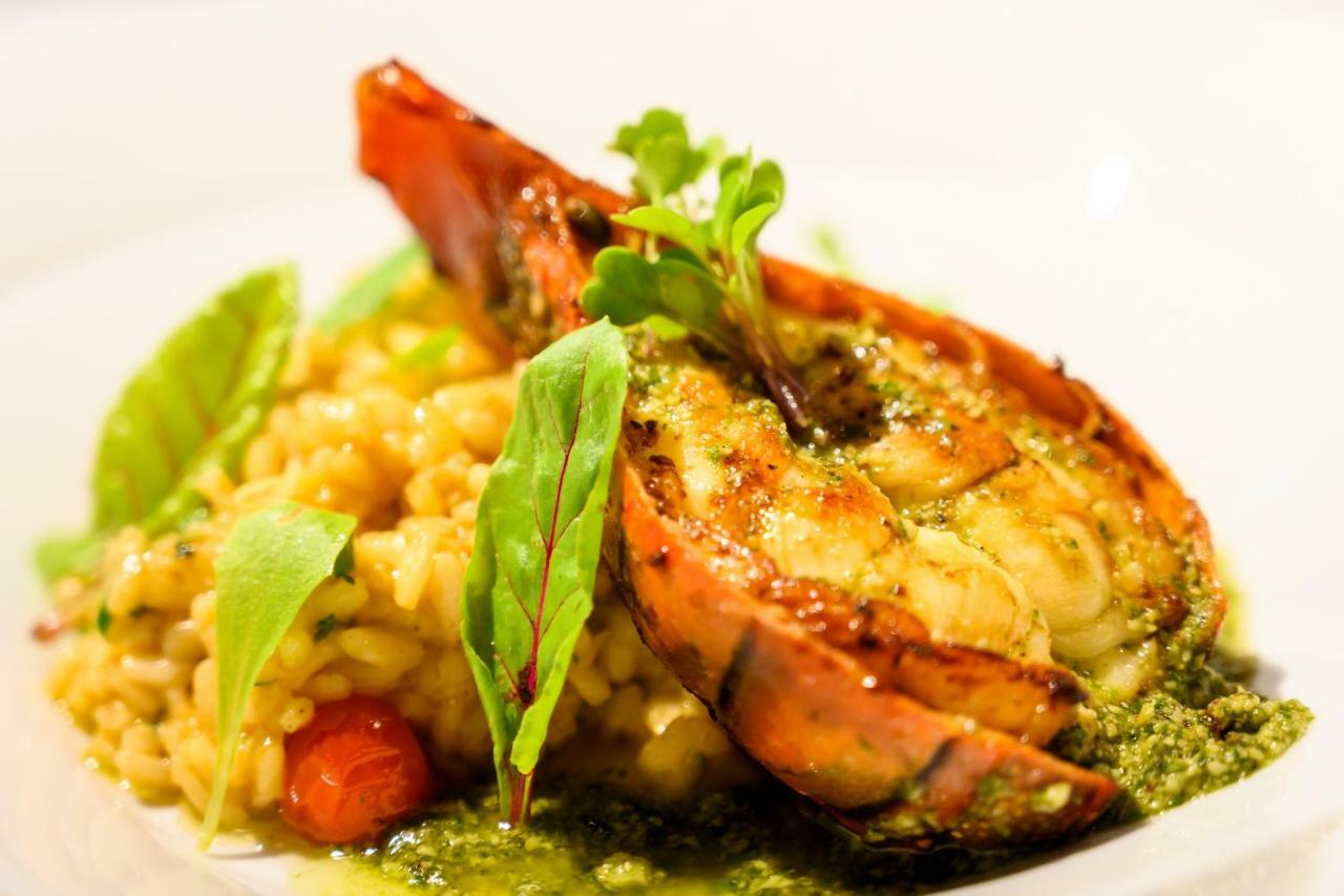 Vogal Luxury Beach Hotel&SPA Natal Exterior foto A lobster risotto